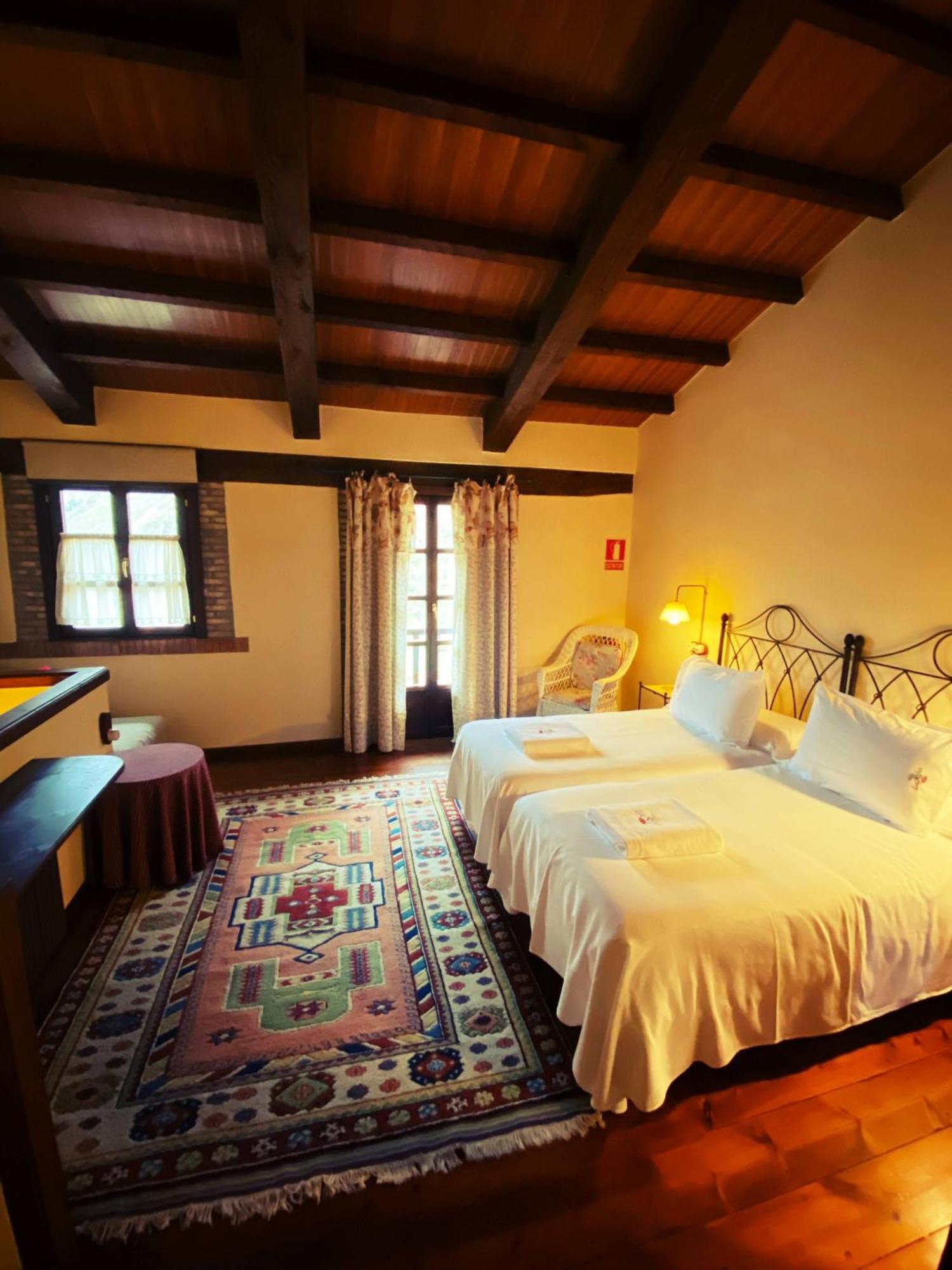 Casa Rural La Riba Sames Bagian luar foto