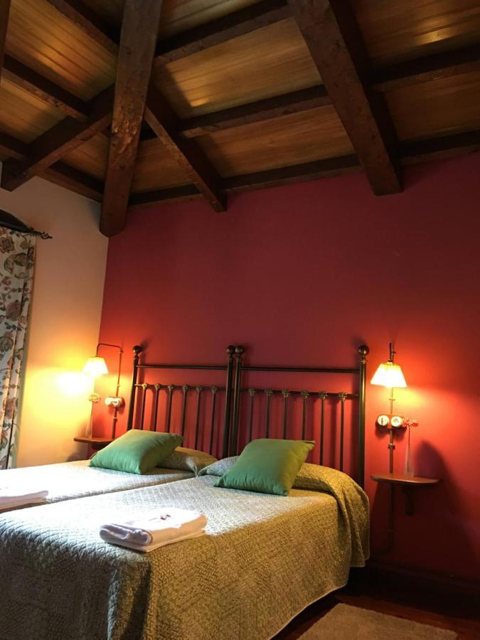 Casa Rural La Riba Sames Bagian luar foto
