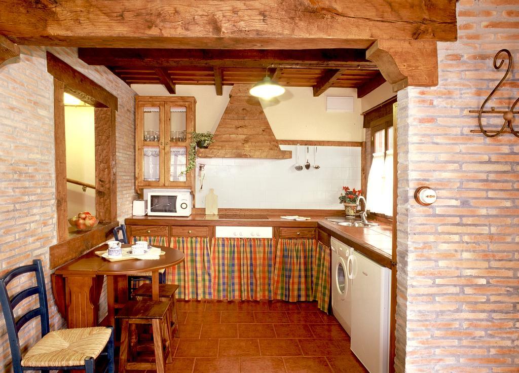 Casa Rural La Riba Sames Bagian luar foto