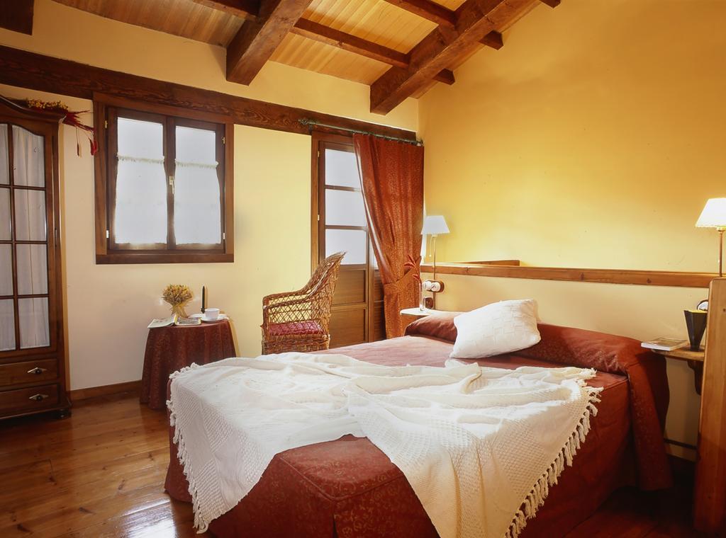 Casa Rural La Riba Sames Bagian luar foto